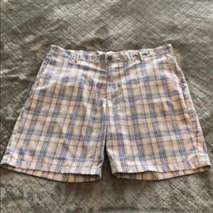 Men’s Chaps Golf 78 golf shorts size 38.